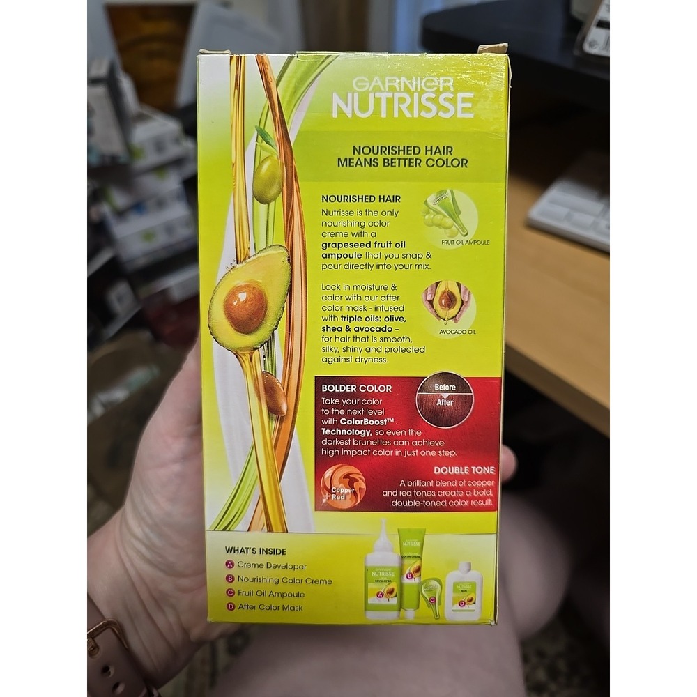 Garnier Nutrisse Ultra Bold Red Nourishing Bold Permanent Hair Color Creme RC1 - Picture 3 of 6